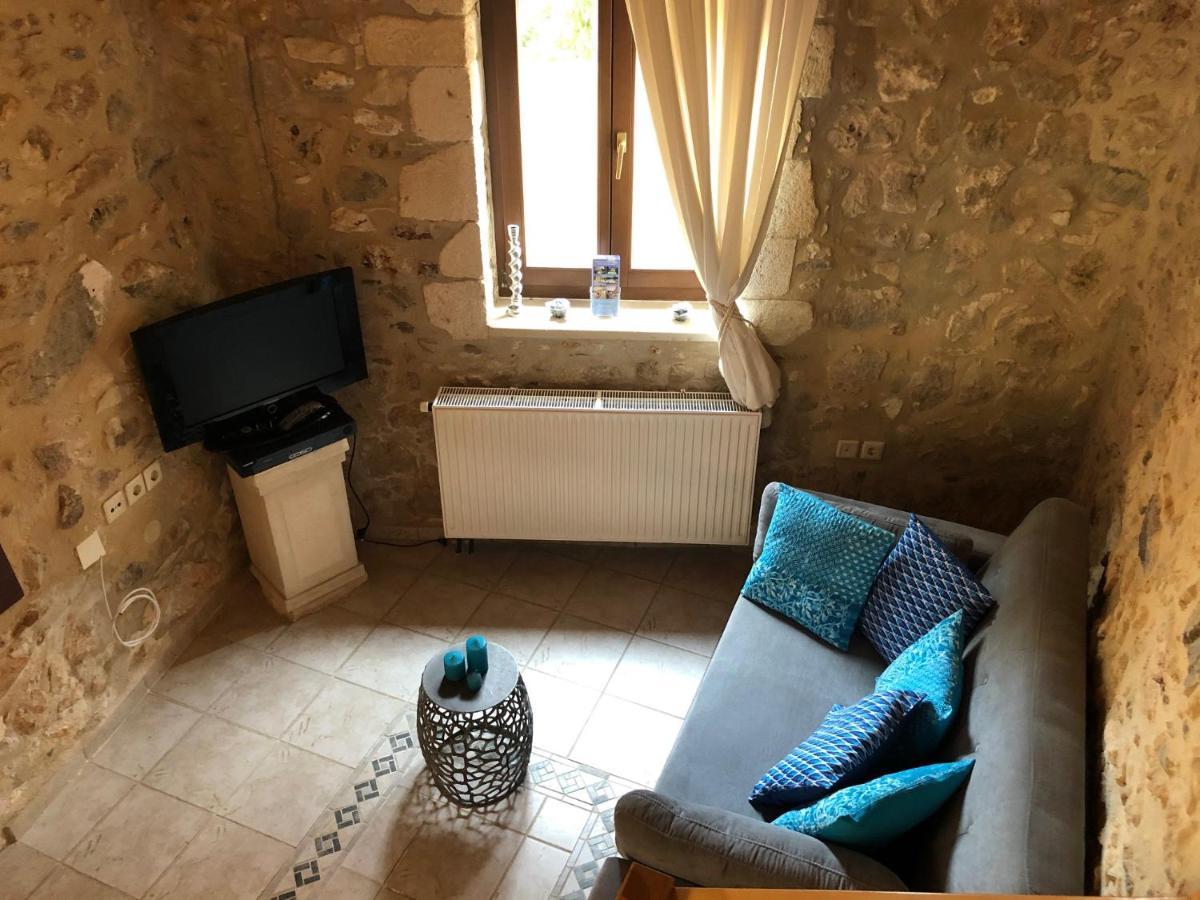 Guesthouse Arkadi Spa Atsipopoulo ภายนอก รูปภาพ